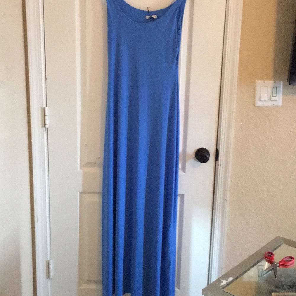 Women’s dress
